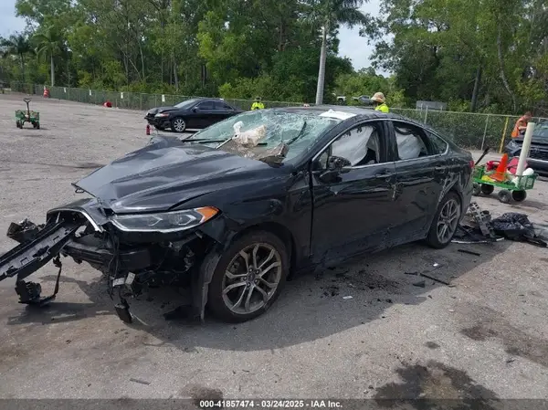 3FA6P0CD3KR150021 2019 FORD FUSION - Image 2