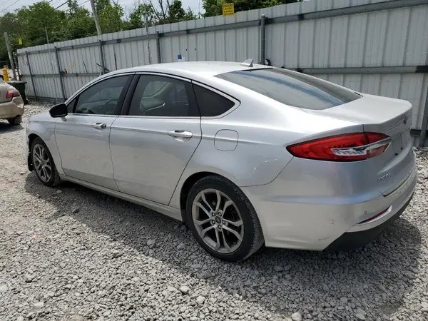 3FA6P0CD3KR181754 2019 FORD FUSION - Image 2