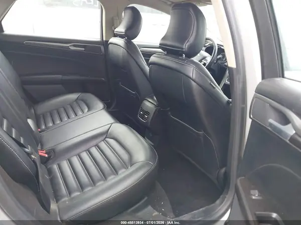 3FA6P0CD3KR238406 2019 FORD FUSION - Image 8