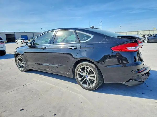 3FA6P0CD3KR249826 2019 FORD FUSION - Image 2