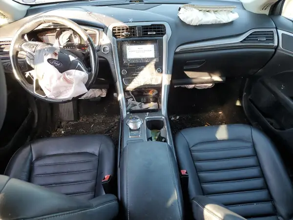 3FA6P0CD3KR260096 2019 FORD FUSION - Image 8
