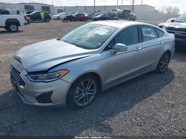 3FA6P0CD3LR117196 2020 FORD FUSION - Image 2