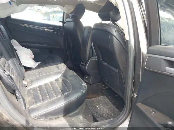 3FA6P0CD3LR130787 2020 FORD FUSION - Image 8