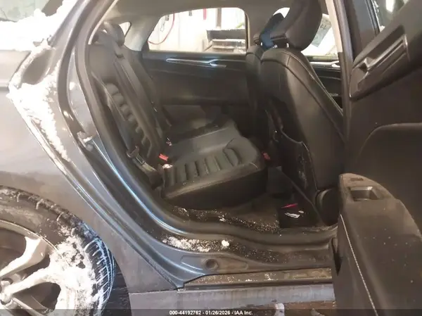 3FA6P0CD3LR145564 2020 FORD FUSION - Image 8