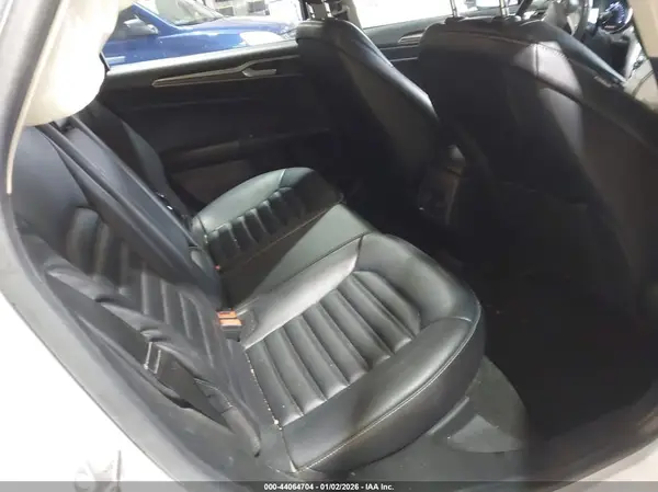 3FA6P0CD3LR195817 2020 FORD FUSION - Image 8