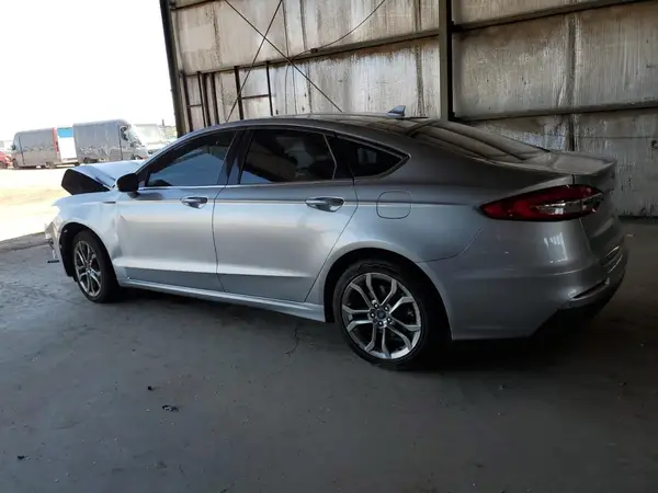 3FA6P0CD3LR204984 2020 FORD FUSION - Image 2
