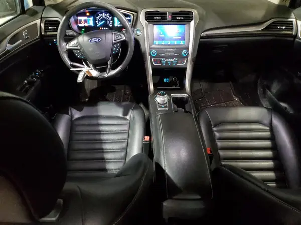 3FA6P0CD3LR205763 2020 FORD FUSION - Image 8