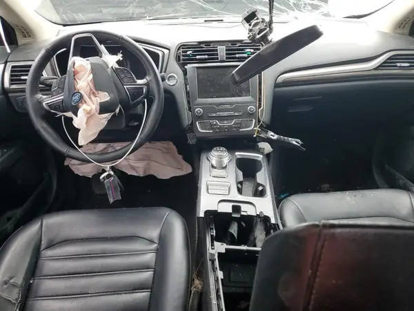 3FA6P0CD3LR206699 2020 FORD FUSION - Image 8