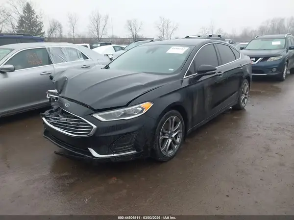 3FA6P0CD4KR180693 2019 FORD FUSION - Image 2