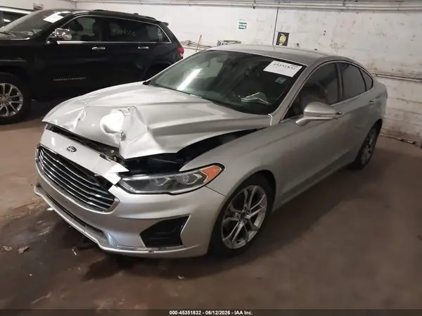 3FA6P0CD4KR237975 2019 FORD FUSION - Image 2