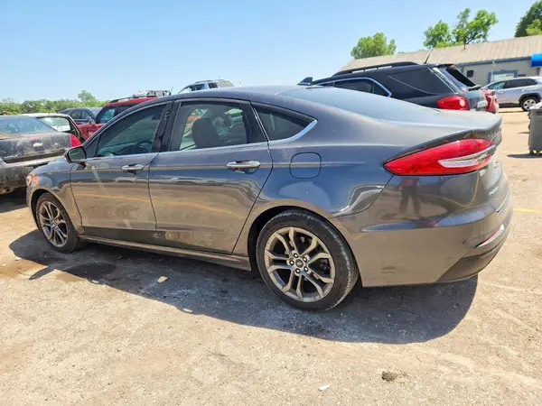 3FA6P0CD4LR130183 2020 FORD FUSION - Image 2