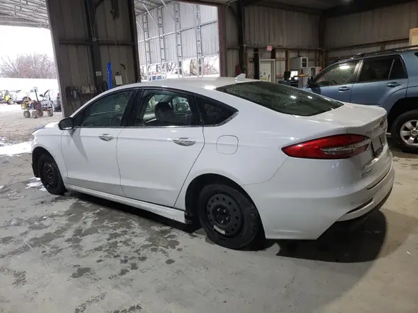 3FA6P0CD4LR177598 2020 FORD FUSION - Image 2