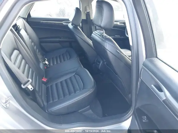 3FA6P0CD4LR178024 2020 FORD FUSION - Image 8
