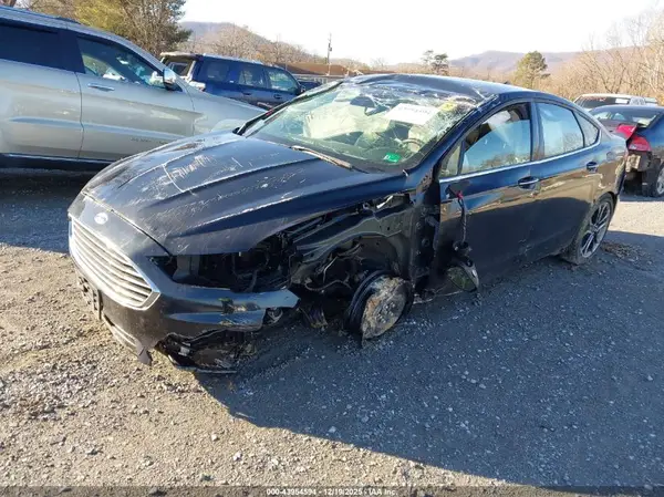 3FA6P0CD4LR193218 2020 FORD FUSION - Image 2