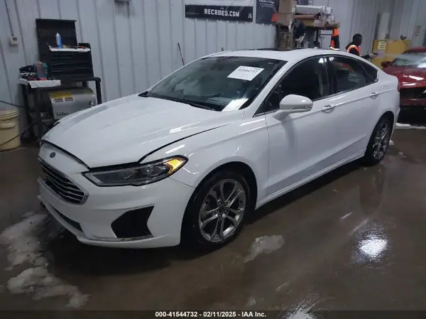 3FA6P0CD4LR194157 2020 FORD FUSION - Image 2