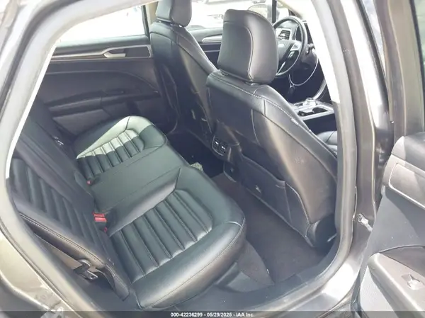 3FA6P0CD4LR204444 2020 FORD FUSION - Image 8
