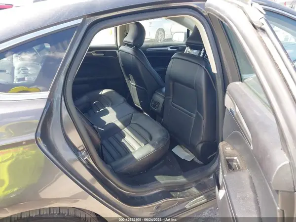 3FA6P0CD5KR141028 2019 FORD FUSION - Image 8