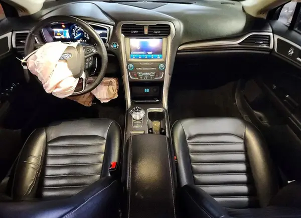 3FA6P0CD5KR180038 2019 FORD FUSION - Image 8