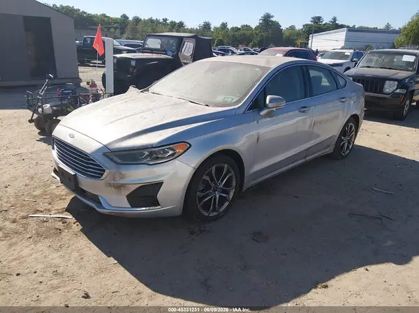 3FA6P0CD5KR219758 2019 FORD FUSION - Image 2