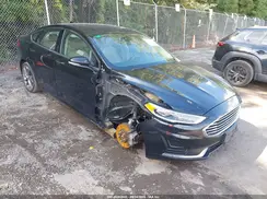 3FA6P0CD5LR117782 2020 FORD FUSION