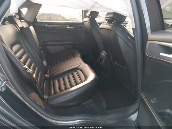 3FA6P0CD5LR118379 2020 FORD FUSION - Image 8