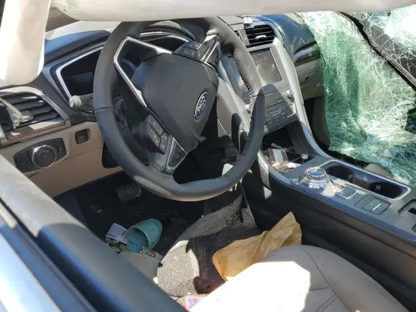 3FA6P0CD5LR154556 2020 FORD FUSION - Image 8