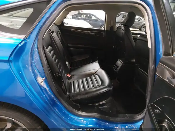 3FA6P0CD5LR170109 2020 FORD FUSION - Image 8