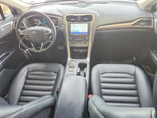 3FA6P0CD5LR171566 2020 FORD FUSION - Image 8