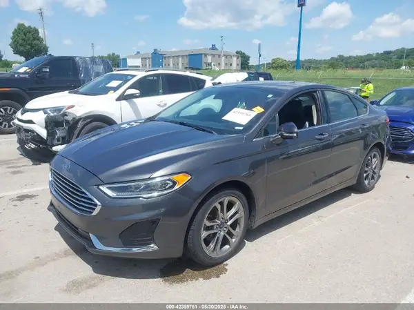 3FA6P0CD5LR173737 2020 FORD FUSION - Image 2