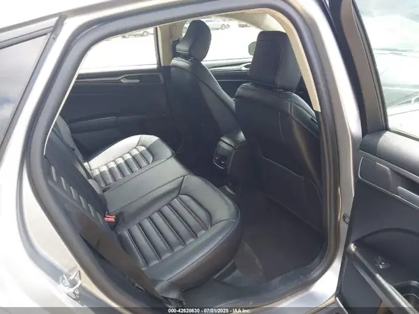 3FA6P0CD5LR193325 2020 FORD FUSION - Image 8