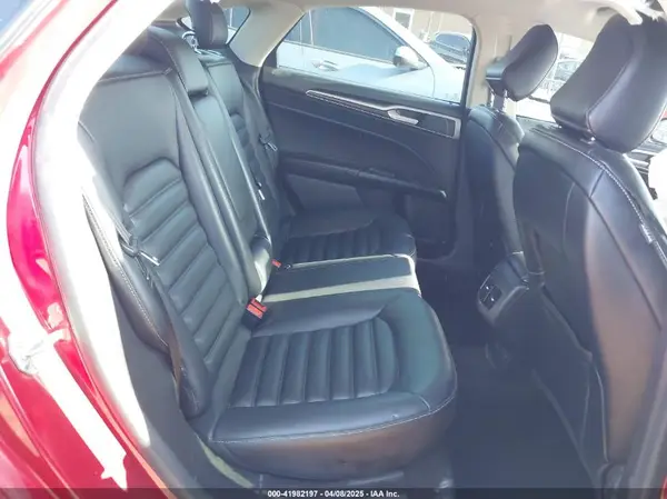 3FA6P0CD5LR205506 2020 FORD FUSION - Image 8