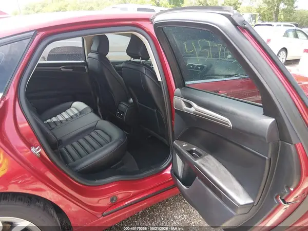 3FA6P0CD5LR266371 2020 FORD FUSION - Image 8