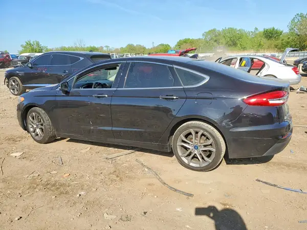 3FA6P0CD6KR129020 2019 FORD FUSION - Image 2