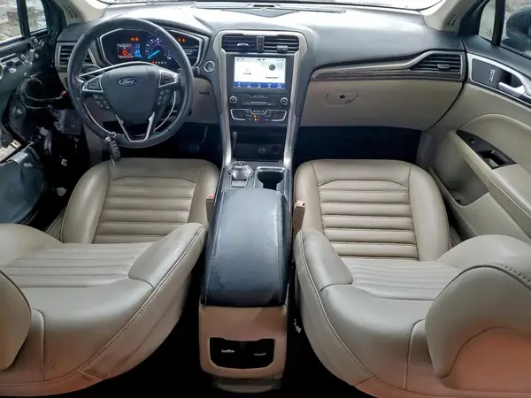 3FA6P0CD6KR150109 2019 FORD FUSION - Image 8