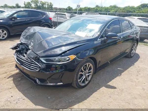 3FA6P0CD6KR252767 2019 FORD FUSION - Image 2