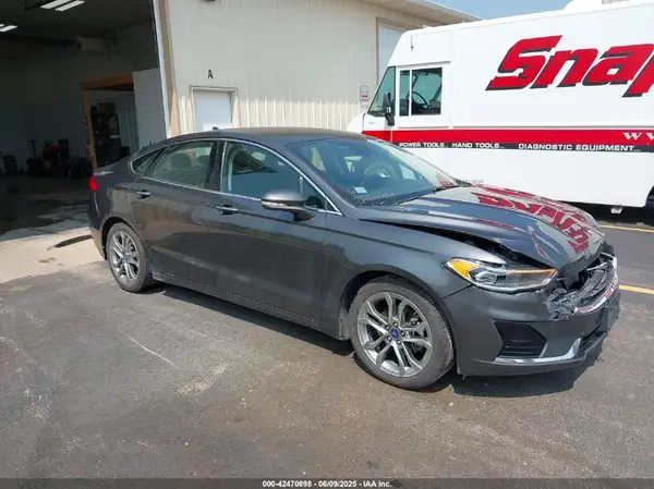3FA6P0CD6KR259797 2019 FORD FUSION - Image 1