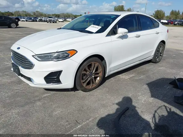 3FA6P0CD6LR117855 2020 FORD FUSION - Image 2