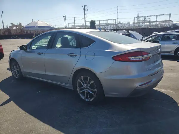 3FA6P0CD6LR175447 2020 FORD FUSION - Image 2