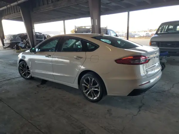 3FA6P0CD6LR177960 2020 FORD FUSION - Image 2
