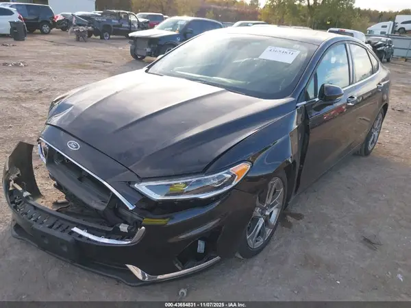 3FA6P0CD6LR180888 2020 FORD FUSION - Image 2