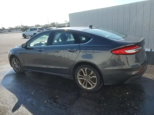 3FA6P0CD6LR192586 2020 FORD FUSION - Image 2