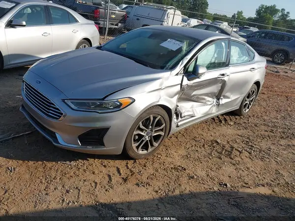 3FA6P0CD6LR195889 2020 FORD FUSION - Image 2