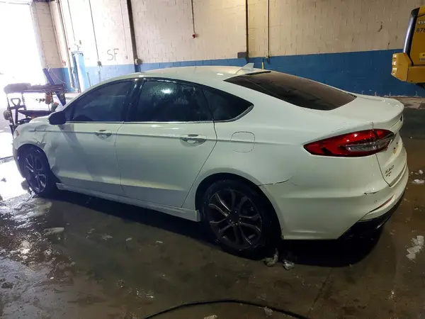 3FA6P0CD6LR208947 2020 FORD FUSION - Image 2