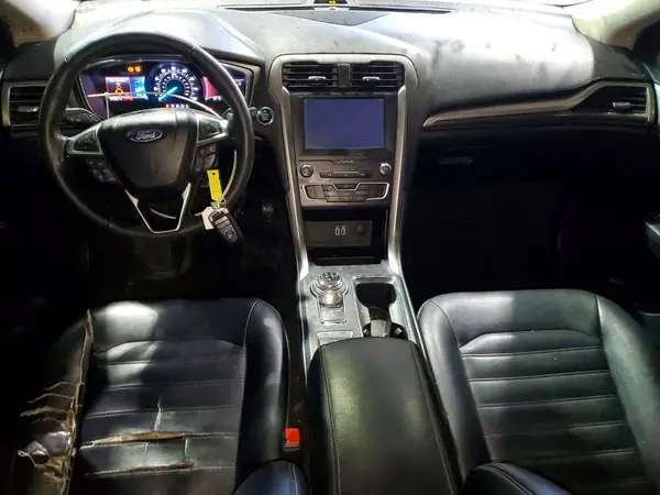 3FA6P0CD6LR208947 2020 FORD FUSION - Image 8