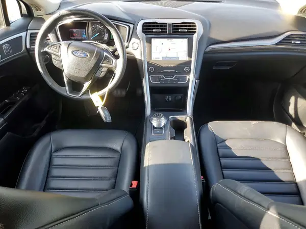 3FA6P0CD6LR227658 2020 FORD FUSION - Image 8