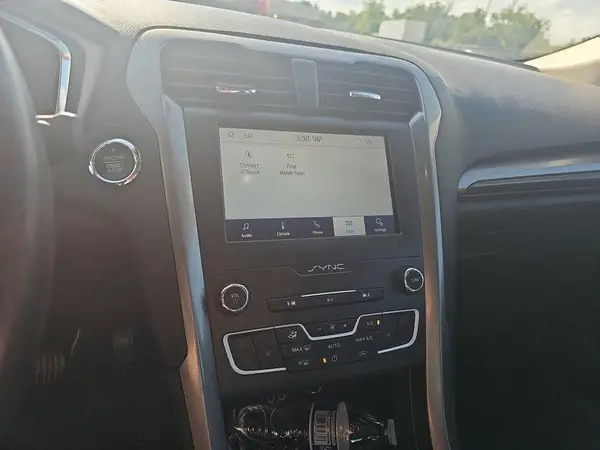 3FA6P0CD6LR237557 2020 FORD FUSION - Image 2