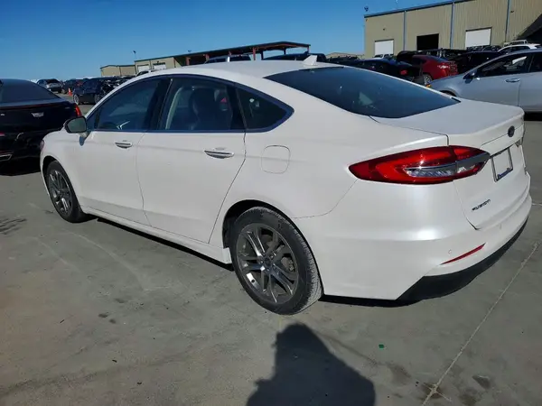 3FA6P0CD7KR179618 2019 FORD FUSION - Image 2