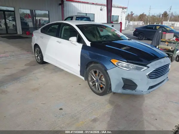 3FA6P0CD7KR186472 2019 FORD FUSION - Image 1