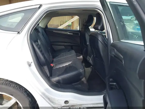 3FA6P0CD7KR233709 2019 FORD FUSION - Image 8