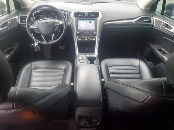 3FA6P0CD7KR260845 2019 FORD FUSION - Image 8